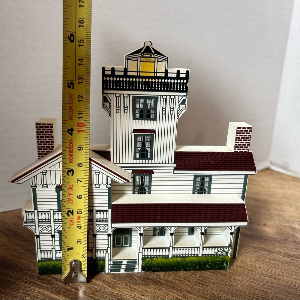 Vtg 1995 Sheila's Point Fermin Lighthouse California Wood Shelf-Sitter Decor - Picture 6 of 7